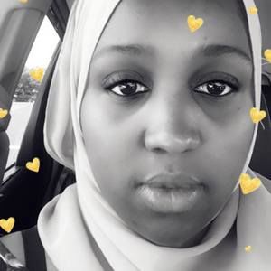 Meet your Posher, Aminah